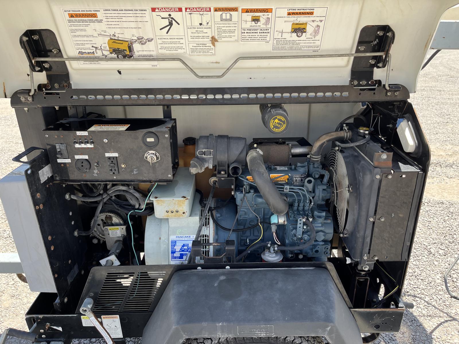 ./imagenes/INVOICE/2019/18099/ALLMAND NIGHT-LITE PRO II (16).JPG